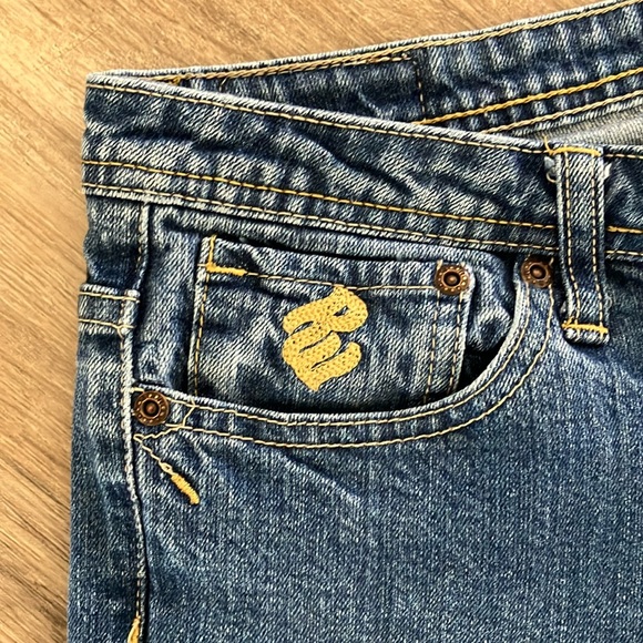 ROCAWEAR Women Juniors Straight Leg Slight Flare Jeans. Juniors size 11. - Picture 4 of 10